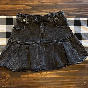 Wild Fable 90s Y2K vibes Pleated Jean Skirt 6 Mini Skirt acid wash black
